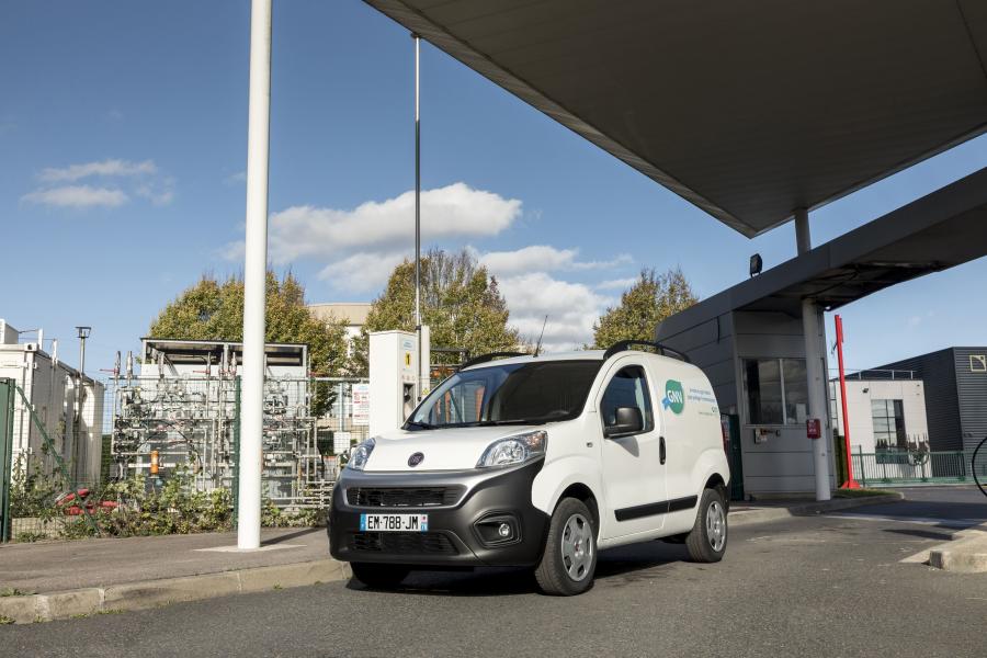  Fiat Fiorino Natural Power (225) 2016 года  (фото 13 из 26)